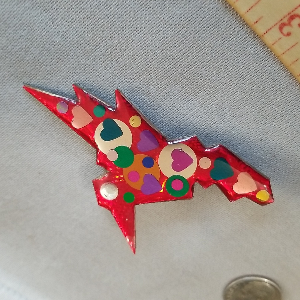 Designer signed MIRROR HEARTS HUMMINGBIRD pin